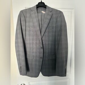 Men’s Calvin Klein suit